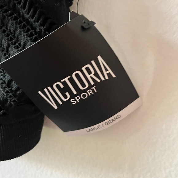 Victoria’s Secret Sport Sports Bra, Size Large, unique cut outs. - Picture 3 of 4